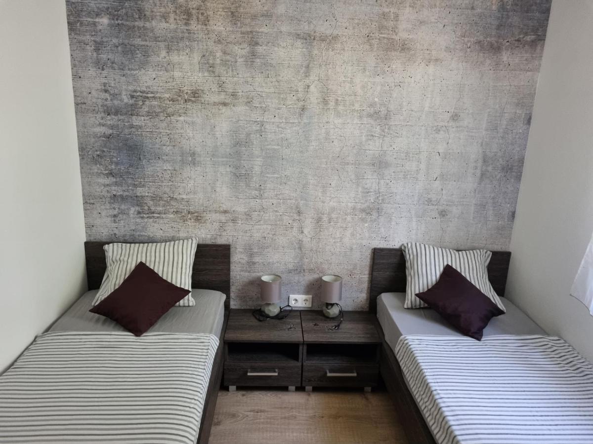 Apartments Miocic ซาดาร์ ภายนอก รูปภาพ