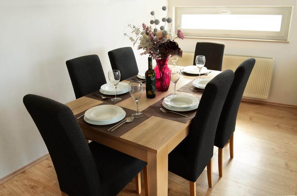 Apartments Miocic ซาดาร์ ภายนอก รูปภาพ